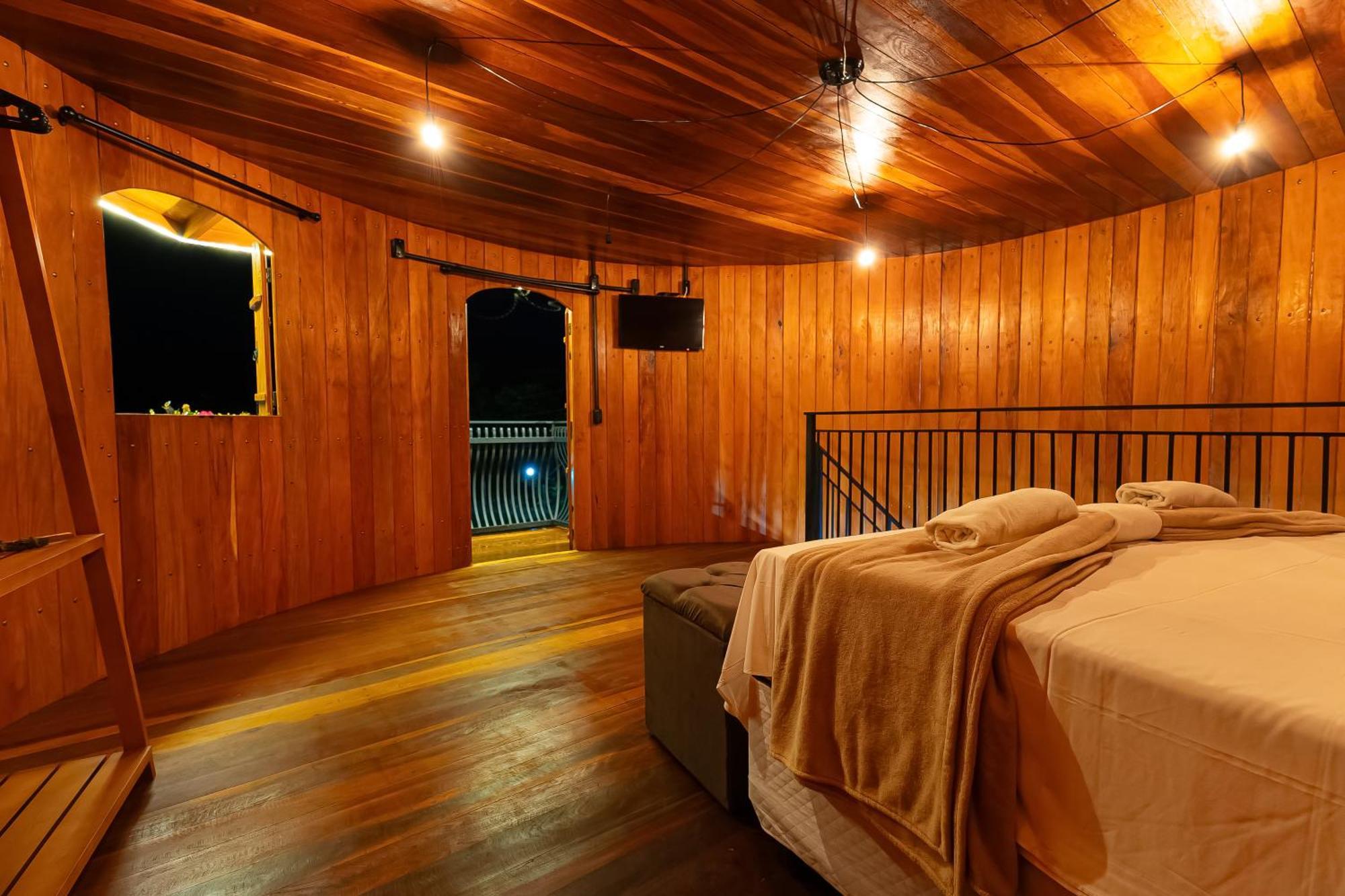 Pousada Cachoeira Paraiso Pirenópolis 外观 照片