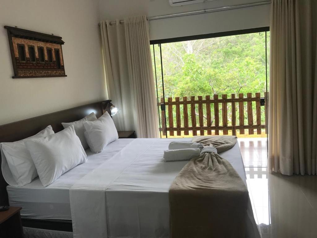 Pousada Cachoeira Paraiso Pirenópolis 外观 照片